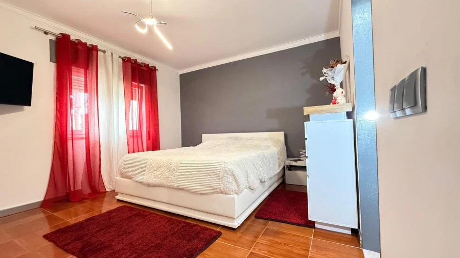 Apartamento T3 para Venda em Moita Foto 20