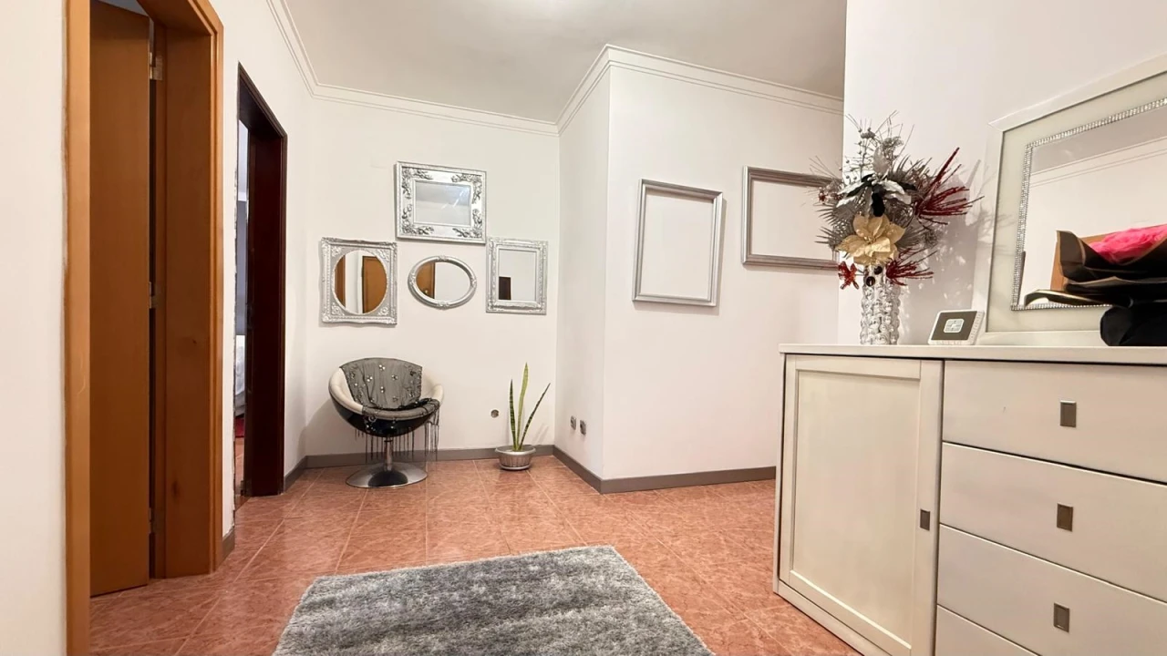 Apartamento T3 para Venda em Moita Foto 15