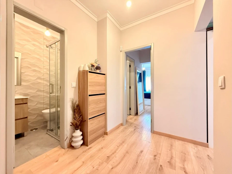 Apartamento T3 para Venda em Baixa da Banheira e Vale da Amoreira Foto 4