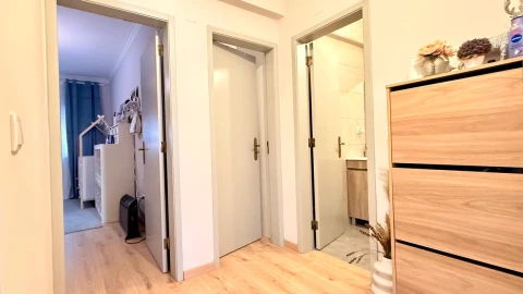 Apartamento T3 para Venda em Baixa da Banheira e Vale da Amoreira