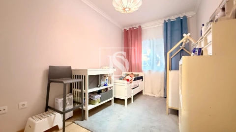 Apartamento T3 para Venda em Baixa da Banheira e Vale da Amoreira