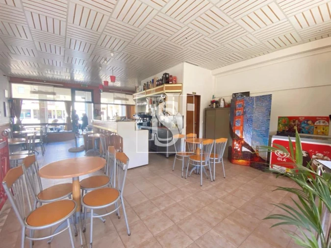 Loja para Venda em Baixa da Banheira e Vale da Amoreira Foto 5