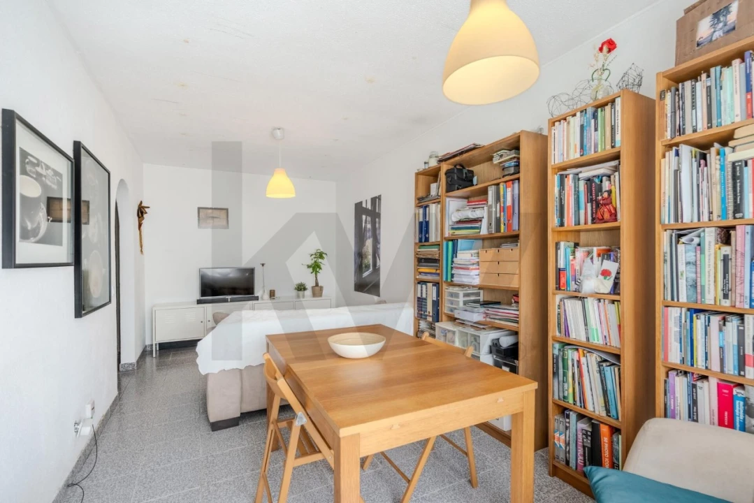 Apartamento T2 para Venda em Águas Livres Foto 1