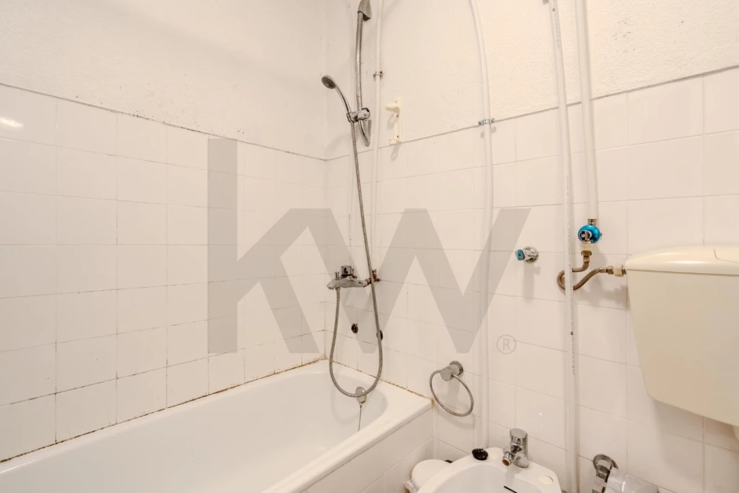 Apartamento T2 para Venda em Águas Livres Foto 15