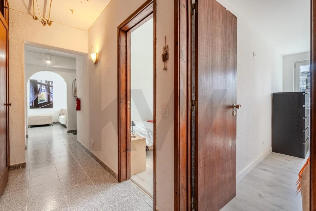 Apartamento T2 para Venda em Águas Livres Foto 23