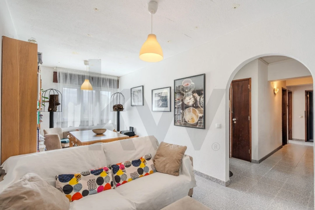 Apartamento T2 para Venda em Águas Livres Foto 3
