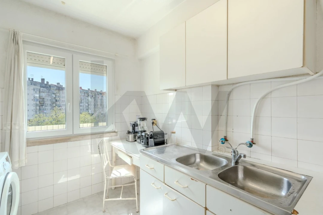 Apartamento T2 para Venda em Águas Livres Foto 7