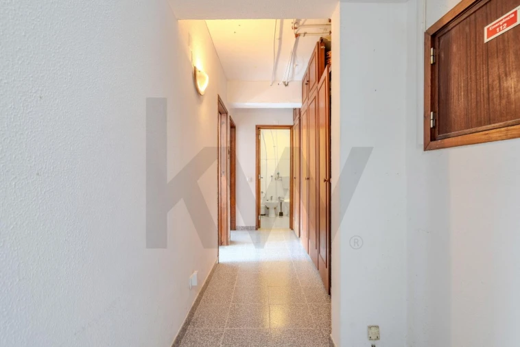 Apartamento T2 para Venda em Águas Livres Foto 13