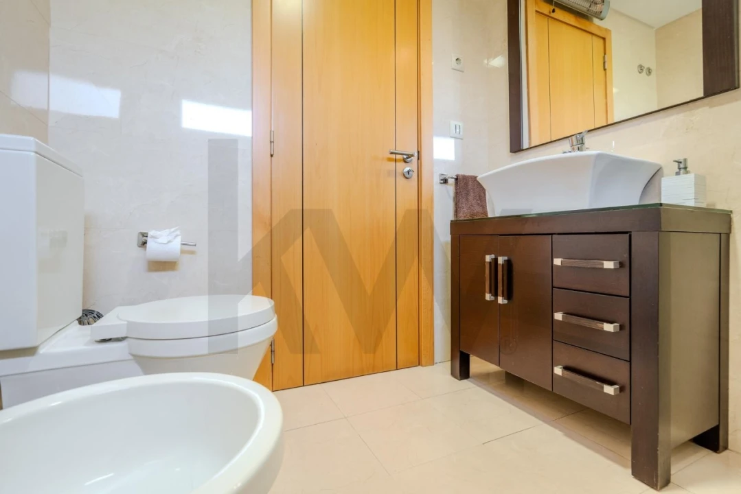 Apartamento T4 para Venda em Ramada e Caneças Foto 25