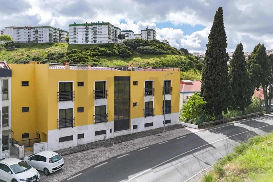 Apartamento T4 para Venda em Ramada e Caneças Foto 56