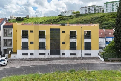 Apartamento T4 para Venda em Ramada e Caneças