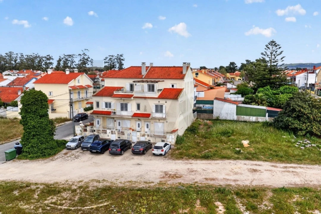 Moradia T3 para Venda em Quinta do Conde Foto 36