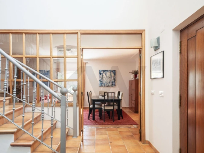 Moradia T5 para Venda em Laranjeiro e Feijó Foto 19