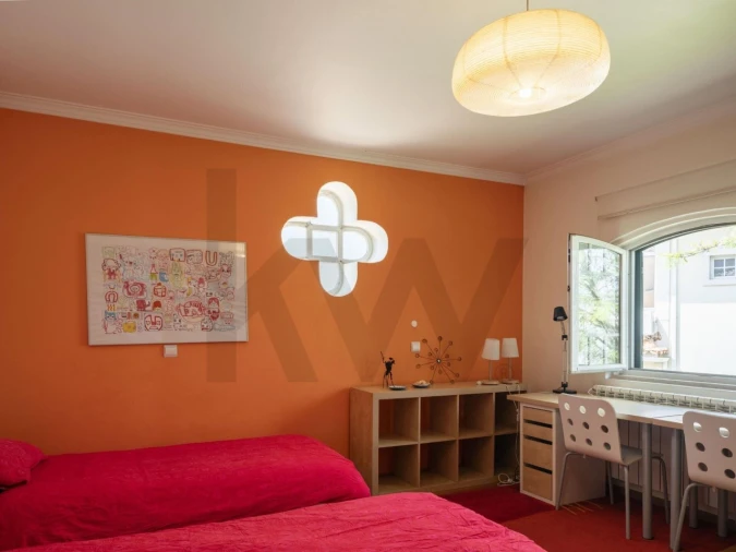 Moradia T5 para Venda em Laranjeiro e Feijó Foto 25