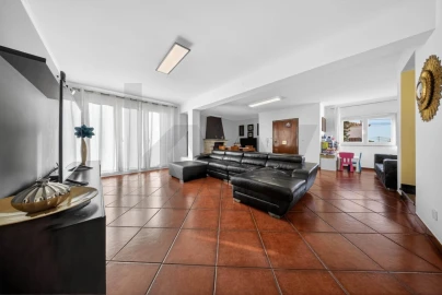 Moradia T4 para Venda em Sesimbra (Castelo)