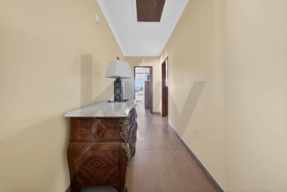 Moradia T4 para Venda em Sesimbra (Castelo)
