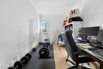 Moradia T4 para Venda em Sesimbra (Castelo)