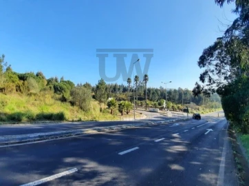 Terreno para Venda em Queluz e Belas