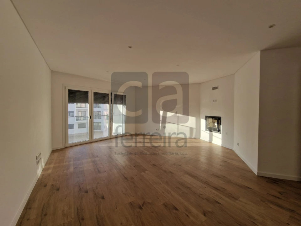 Apartamento T3 para Venda em Almeirim Foto 8