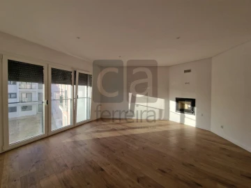 Apartamento T3 para Venda em Almeirim