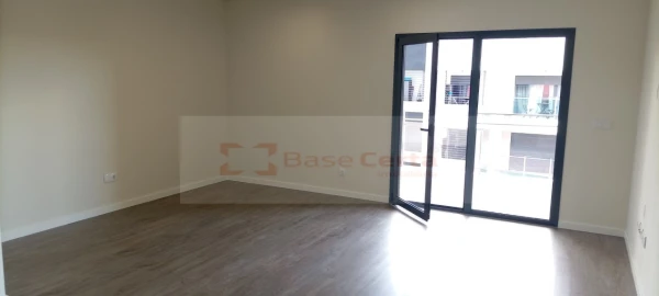 Apartamento T3 para Venda em Corroios