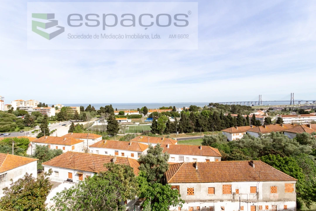 Apartamento T2 para Venda em Santa Iria de Azoia, São João da Talha e Bobadela Foto 8