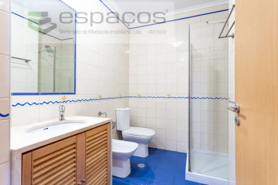 Apartamento T2 para Venda em Santa Iria de Azoia, São João da Talha e Bobadela