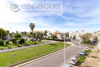 Apartamento T2 para Venda em Santa Iria de Azoia, São João da Talha e Bobadela