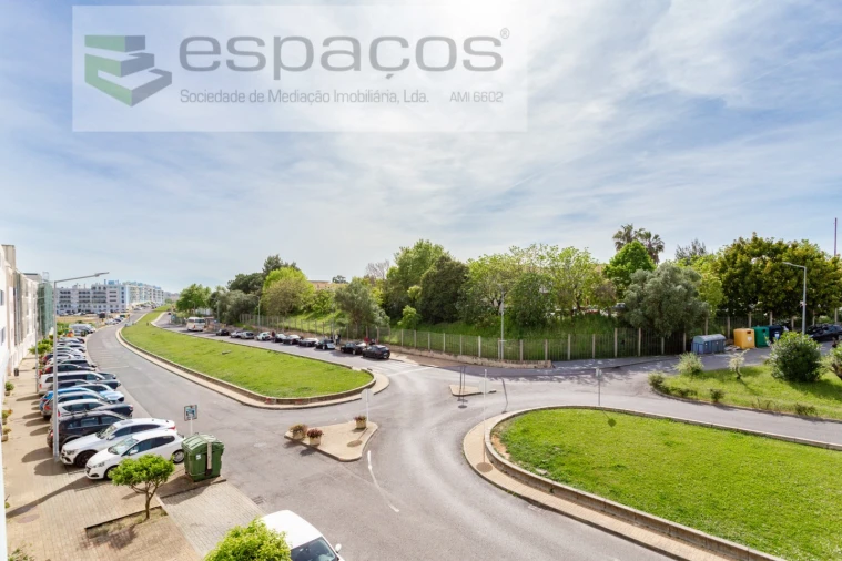 Apartamento T2 para Venda em Santa Iria de Azoia, São João da Talha e Bobadela Foto 20