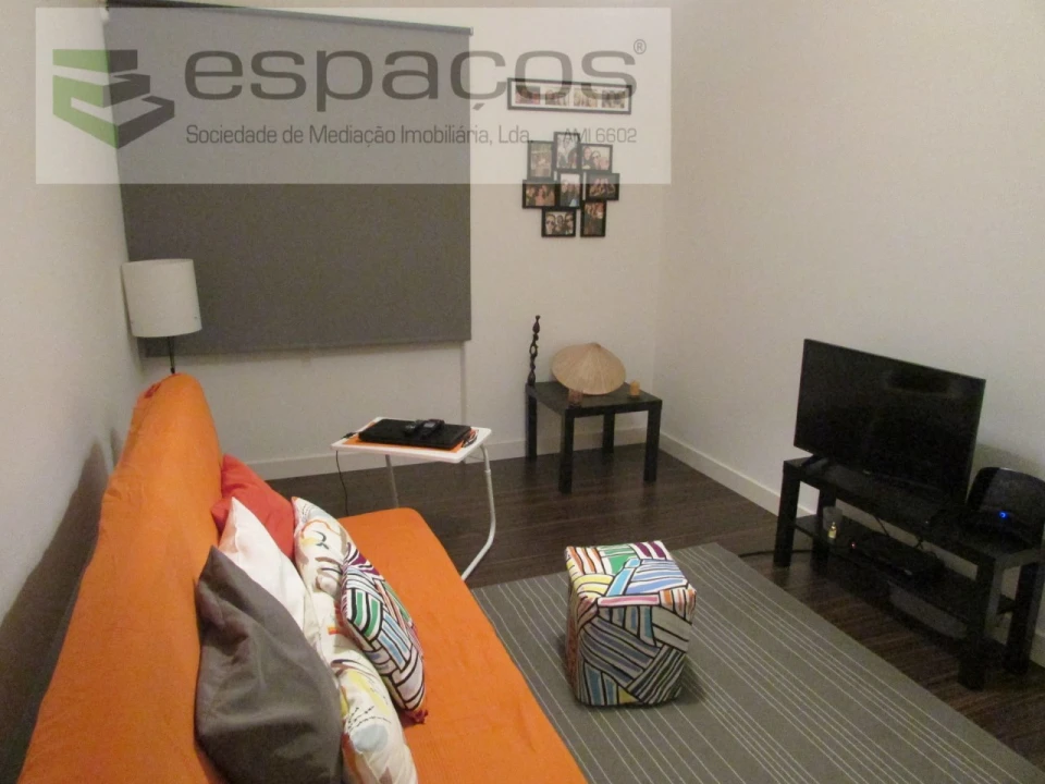 Apartamento T2 para Venda em Santa Iria de Azoia, São João da Talha e Bobadela Foto 1