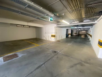 Negócio para Venda em Lagos (São Sebastião e Santa Maria)