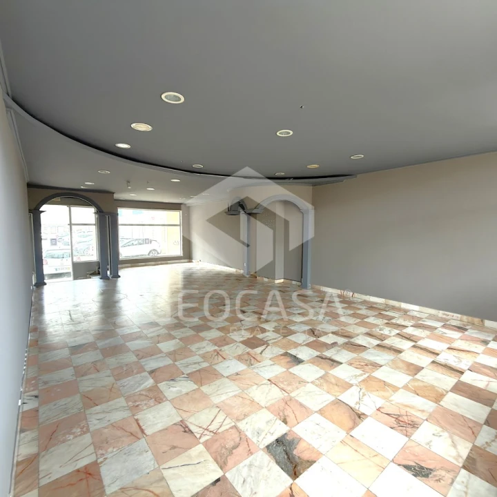 Loja para Arrendamento em Algueirão-Mem Martins Foto 5