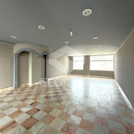 Loja para Arrendamento em Algueirão-Mem Martins