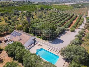 Quinta T6 para Venda em Lagoa e Carvoeiro