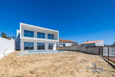 Moradia T4 para Venda em São Martinho do Porto