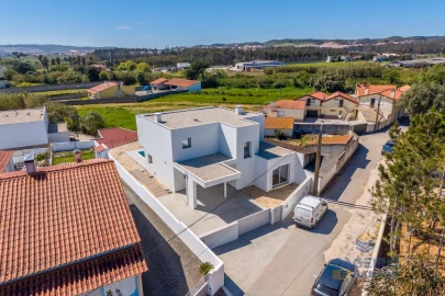 Moradia T4 para Venda em São Martinho do Porto