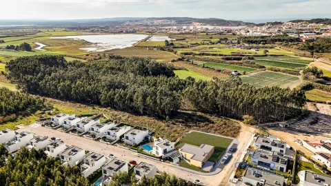 Moradia T3 para Venda em São Martinho do Porto