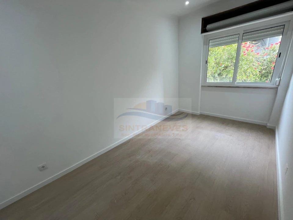 Apartamento T3 para Venda em Falagueira-Venda Nova Foto 14