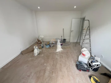 Apartamento T3 para Venda em Falagueira-Venda Nova