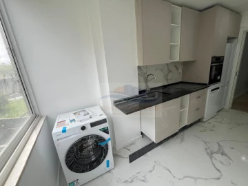 Apartamento T3 para Venda em Falagueira-Venda Nova