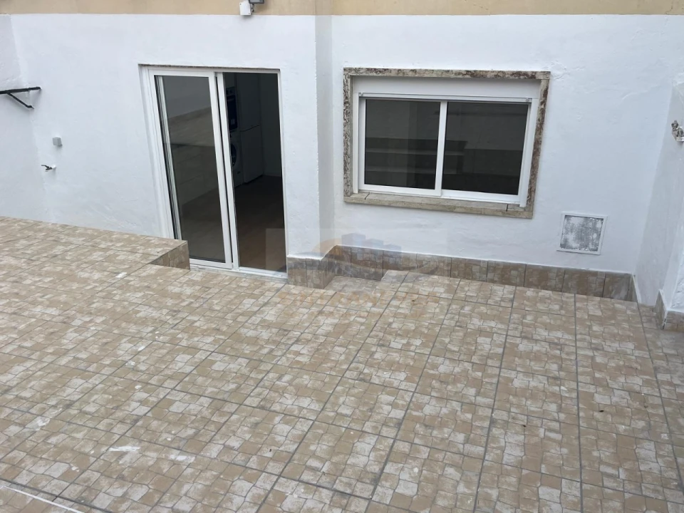 Apartamento T2 para Venda em Venteira Foto 13