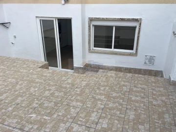 Apartamento T2 para Venda em Venteira