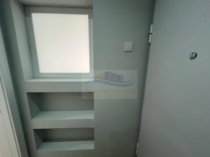 Apartamento T2 para Venda em Venteira Foto 3