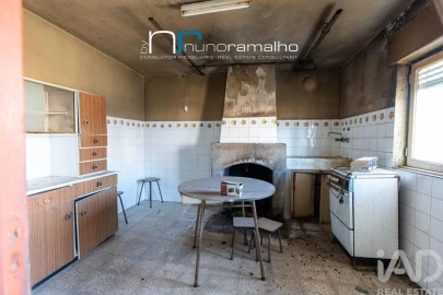 Moradia T3 para Venda em Vascoveiro