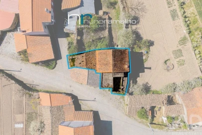 Moradia T3 para Venda em Vascoveiro