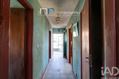 Moradia T3 para Venda em Vascoveiro