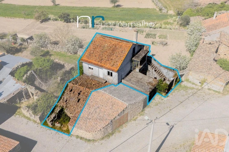 Moradia T3 para Venda em Vascoveiro Foto 2