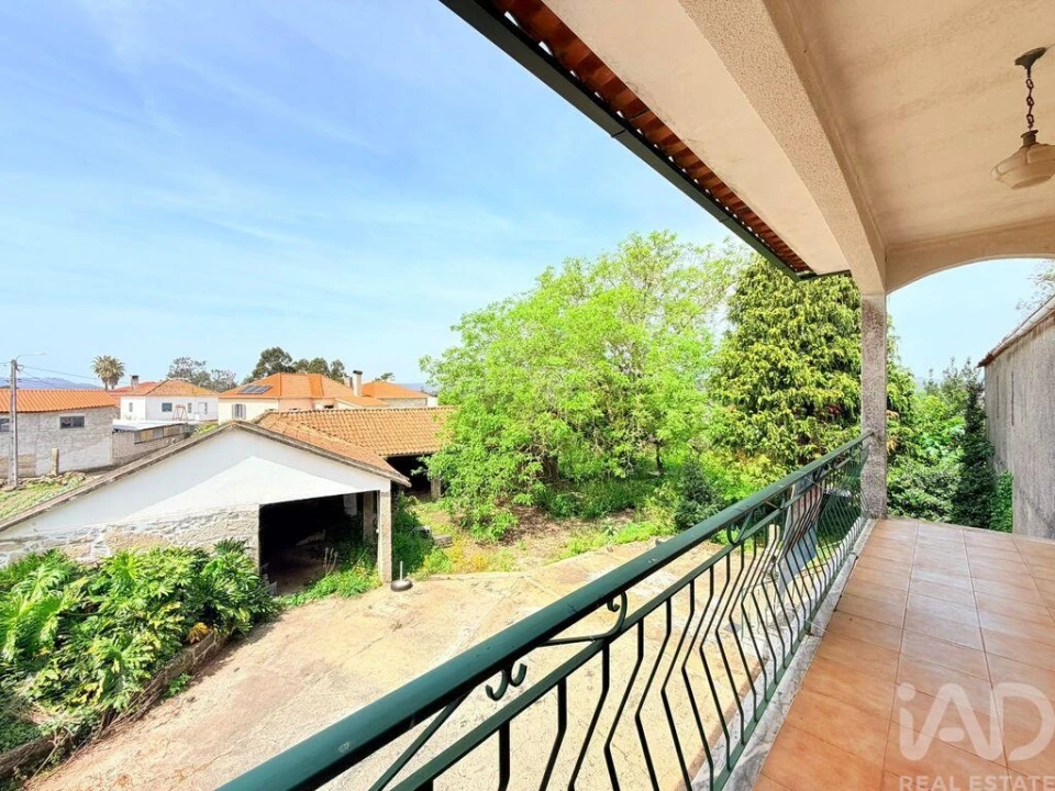 Moradia T3 para Venda em Torre e Vila Mou Foto 13