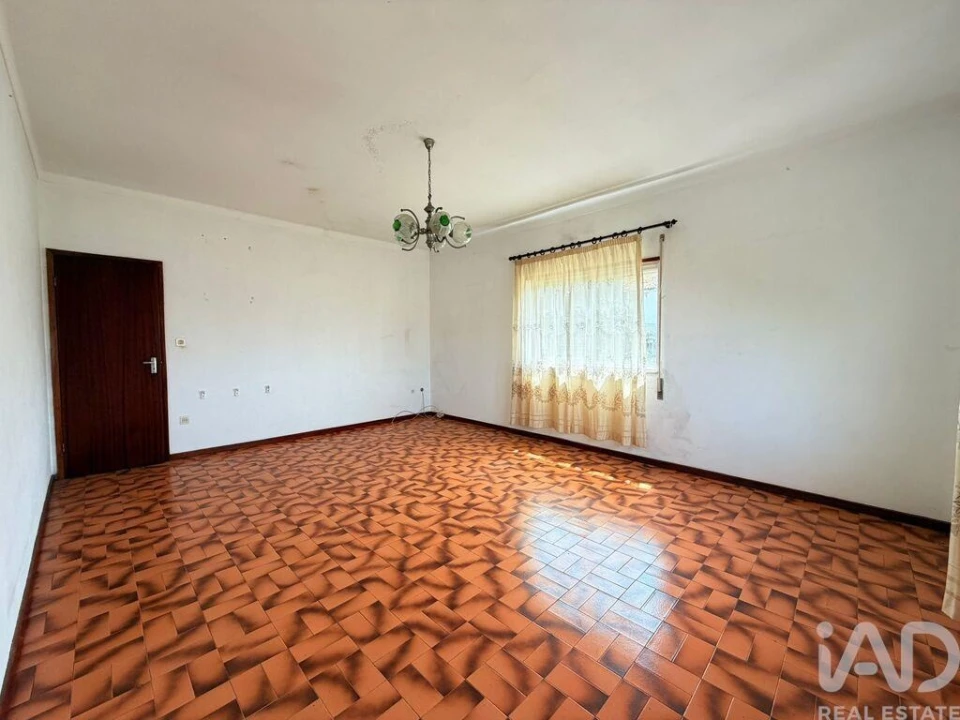 Moradia T3 para Venda em Torre e Vila Mou Foto 6