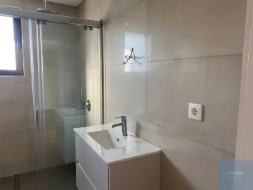 Apartamento T3 para Venda em Cedofeita, Santo Ildefonso, Sé, Miragaia, São Nicolau e Vitória